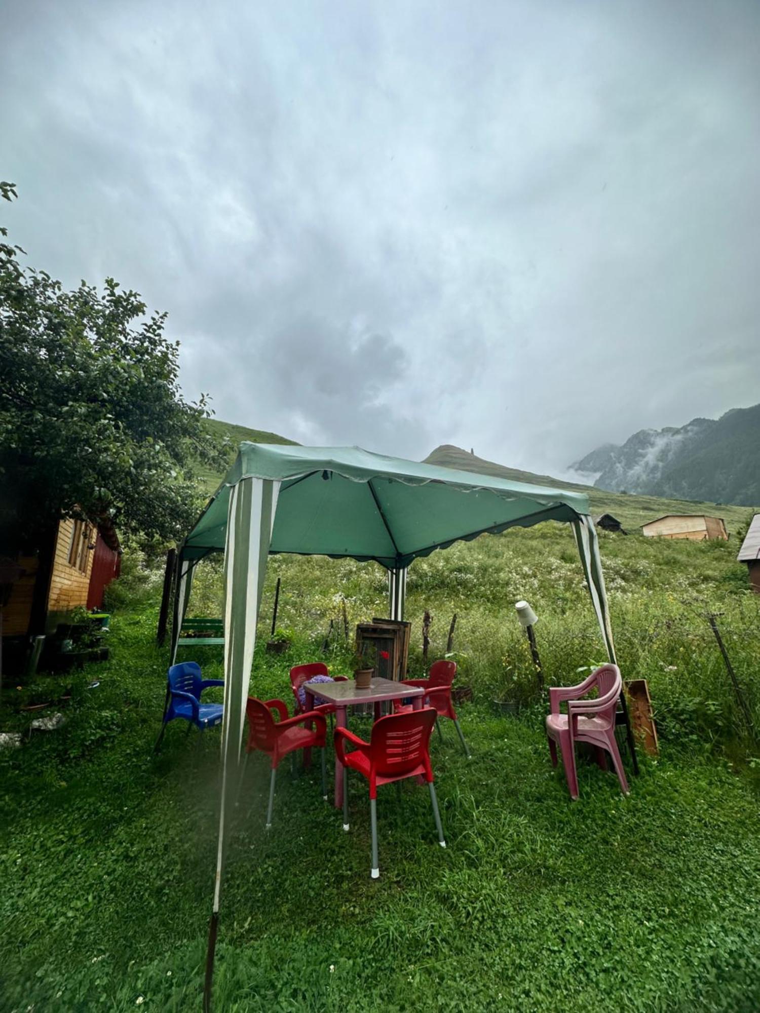 Pirikiti Hotel Akhmeta Bagian luar foto