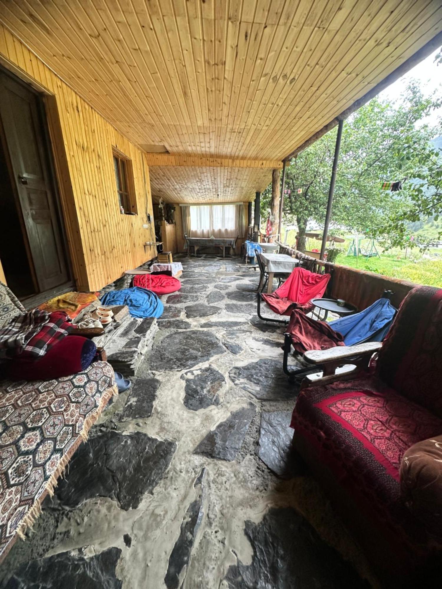 Pirikiti Hotel Akhmeta Bagian luar foto